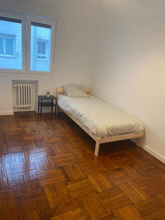 Amplio Apartamento En La Arena, 4 Hab Gijón Kültér fotó