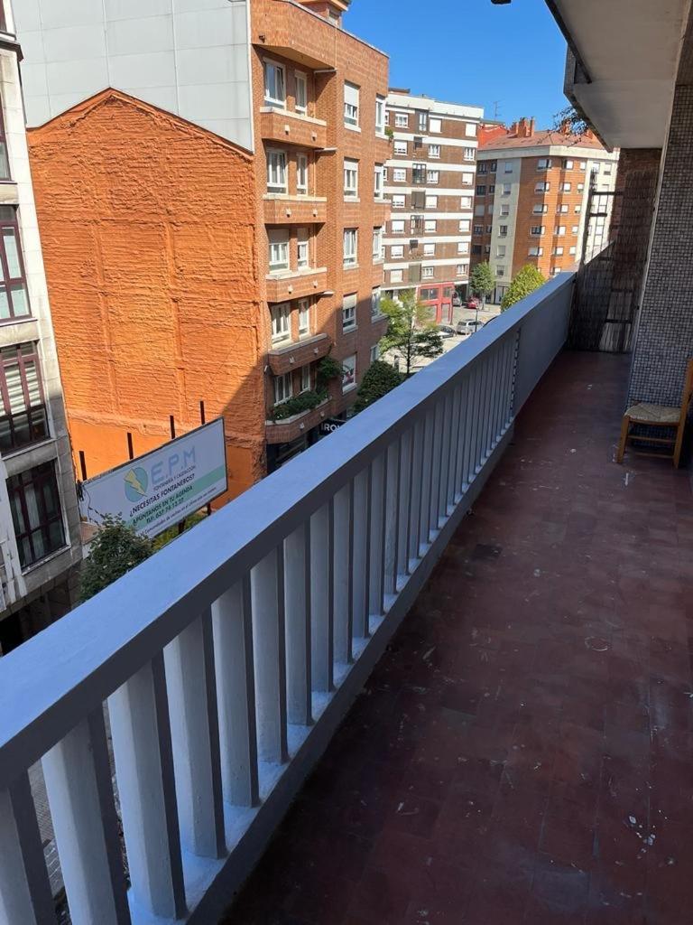 Amplio Apartamento En La Arena, 4 Hab Gijón Kültér fotó
